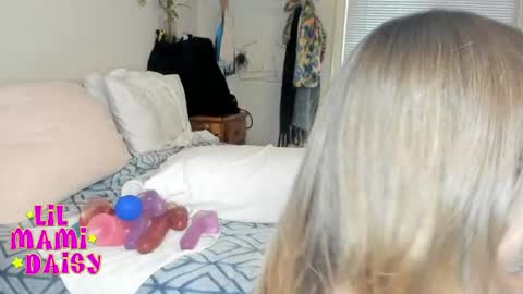 Daisy Bby online show from 06-16-26, 02:14
