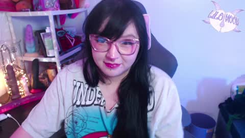 Snapshot of lilomoon69 chatting on 01-02-25, 05:57 Lilo online show from 01-02-25, 05:57