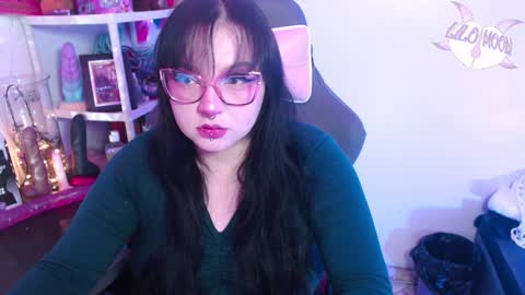 Snapshot of lilomoon69 chatting on 01-07-25, 03:03 Lilo online show from 01-07-25, 03:03