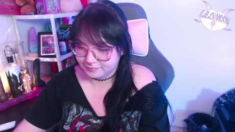 Snapshot of lilomoon69 chatting on 01-12-25, 07:00 Lilo online show from 01-12-25, 07:00