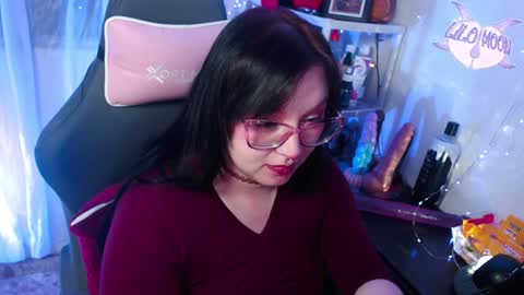 Snapshot of lilomoon69 chatting on 01-30-25, 06:46 Lilo online show from 01-30-25, 06:46