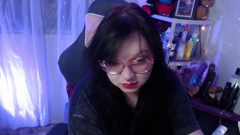 Snapshot of lilomoon69 chatting on 02-02-25, 04:26 Lilo online show from 02-02-25, 04:26