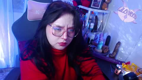 Snapshot of lilomoon69 chatting on 02-05-25, 03:45 Lilo online show from 02-05-25, 03:45