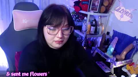 Snapshot of lilomoon69 chatting on 02-14-25, 04:58 Lilo online show from 02-14-25, 04:58