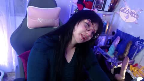 Snapshot of lilomoon69 chatting on 02-18-25, 06:26 Lilo online show from 02-18-25, 06:26