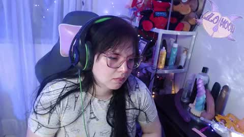 Snapshot of lilomoon69 chatting on 03-02-25, 06:37 Lilo online show from 03-02-25, 06:37