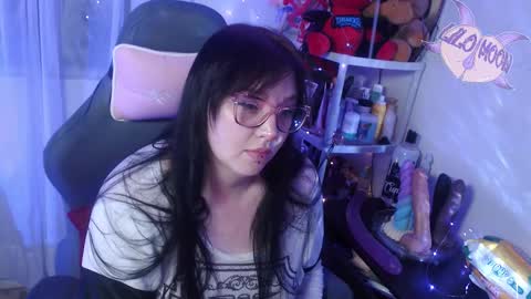 Snapshot of lilomoon69 chatting on 03-03-25, 06:37 Lilo online show from 03-03-25, 06:37