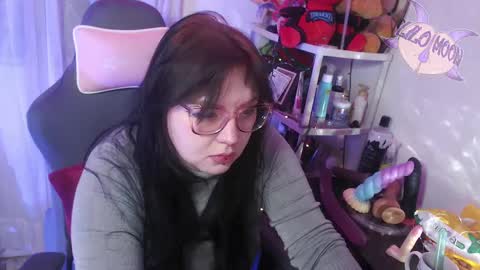 Snapshot of lilomoon69 chatting on 03-11-25, 04:10 Lilo online show from 03-11-25, 04:10