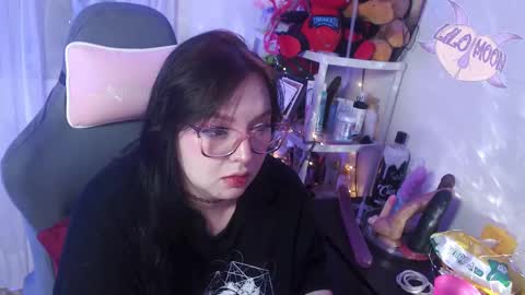 Snapshot of lilomoon69 chatting on 03-12-25, 07:24 Lilo online show from 03-12-25, 07:24