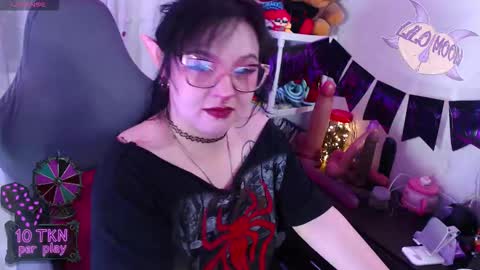 Snapshot of lilomoon69 chatting on 11-03-25, 03:35 Lilo online show from 11-03-25, 03:35