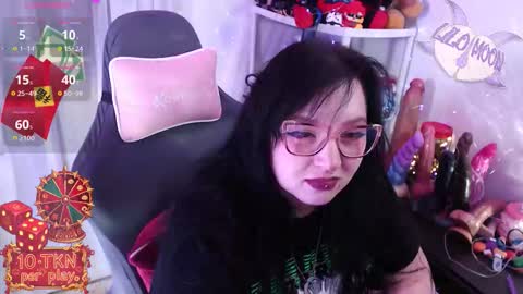 Lilo  online show from 02-17-26, 03:19