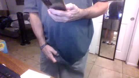 Snapshot of lilpackage69 chatting on 01-11-26, 06:29 lilpackage69 online show from 01-11-26, 06:29