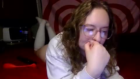 Snapshot of lilpies chatting on 01-08-25, 11:30 LilPies online show from 01-08-25, 11:30