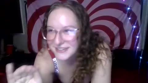 Snapshot of lilpies chatting on 03-10-25, 12:18 LilPies online show from 03-10-25, 12:18