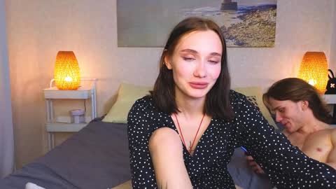 Jesse and Grace online show from 12-04-24, 03:32