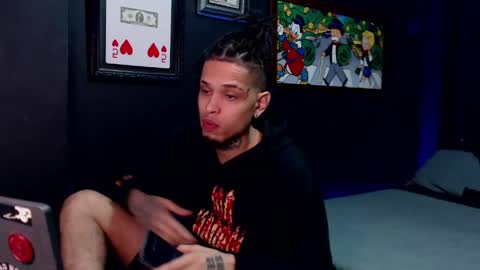 Snapshot of lilray99 chatting on 04-27-26, 12:47 ONLYFANS online show from 04-27-26, 12:47
