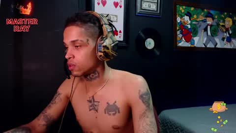 Snapshot of lilray99 chatting on 05-26-26, 10:22 ONLYFANS online show from 05-26-26, 10:22