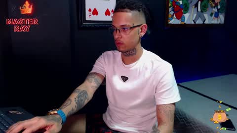 Snapshot of lilray99 chatting on 05-29-26, 08:23 ONLYFANS online show from 05-29-26, 08:23