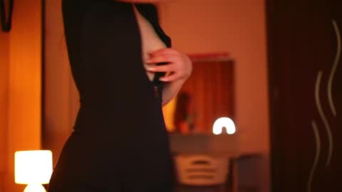 liltightbabe online show from 04-18-26, 07:58