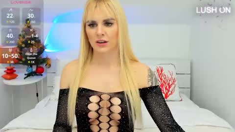 Lilu online show from 01-17-25, 01:46