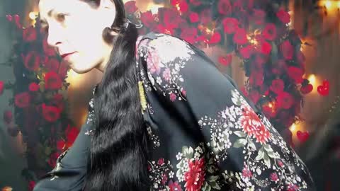 lilugrants online show from 02-20-25, 10:48