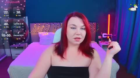 Lilu online show from 11-26-25, 12:06