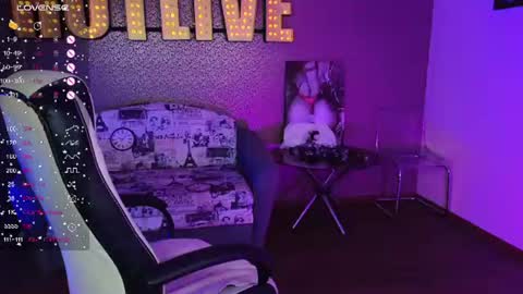 Lilu online show from 07-25-26, 12:03
