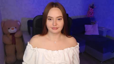 lily_baker_ online show from 06-22-26, 07:16