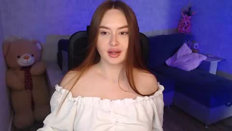 lily_baker_ online show from 07-17-26, 07:37