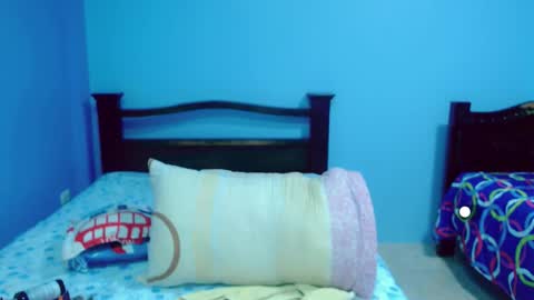 LILYB online show from 09-15-25, 05:51