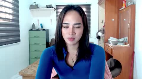 Lily Darling online show from 11-29-25, 10:46