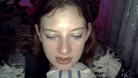 lily_ember online show from 11-12-25, 08:30