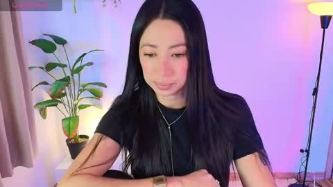 Snapshot of lily_evans_ chatting on 07-08-26, 10:03 just lily online show from 07-08-26, 10:03