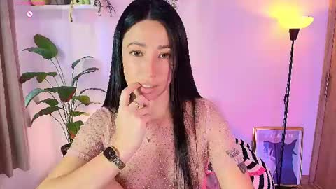 Snapshot of lily_evans_ chatting on 07-27-26, 10:17 just lily online show from 07-27-26, 10:17