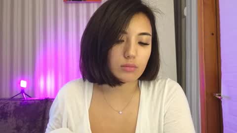 Lily online show from 10-08-25, 09:40