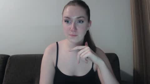 lily_love_x online show from 12-01-24, 11:14