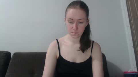 lily_love_x online show from 04-24-26, 02:25
