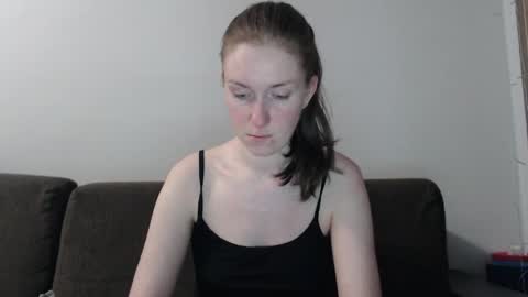 Snapshot of lily_love_x chatting on 05-04-26, 02:51 lily_love_x online show from 05-04-26, 02:51