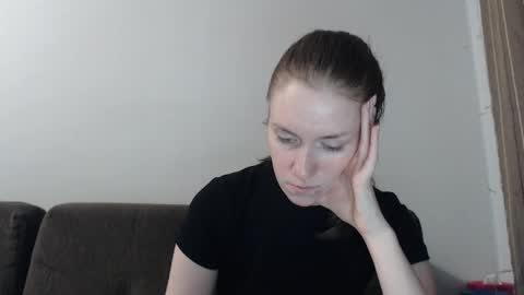Snapshot of lily_love_x chatting on 05-04-26, 11:34 lily_love_x online show from 05-04-26, 11:34