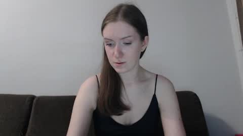 Snapshot of lily_love_x chatting on 05-18-26, 01:02 lily_love_x online show from 05-18-26, 01:02