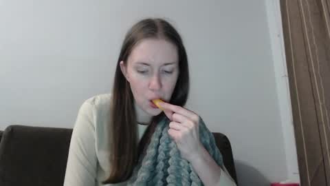 Snapshot of lily_love_x chatting on 05-27-26, 01:57 lily_love_x online show from 05-27-26, 01:57