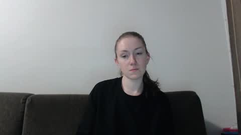Snapshot of lily_love_x chatting on 06-03-26, 11:32 lily_love_x online show from 06-03-26, 11:32