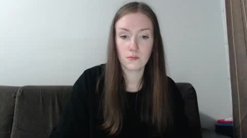 Snapshot of lily_love_x chatting on 06-04-26, 11:22 lily_love_x online show from 06-04-26, 11:22