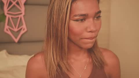 Lily Miiller online show from 12-15-25, 09:52