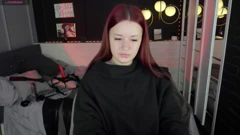 Lily online show from 10-04-25, 07:28