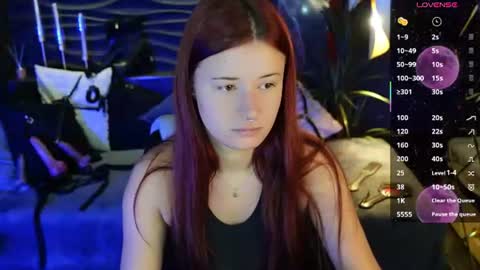 Lily online show from 08-04-26, 07:33
