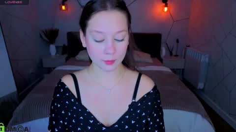 Lily Morgann online show from 08-10-26, 01:42