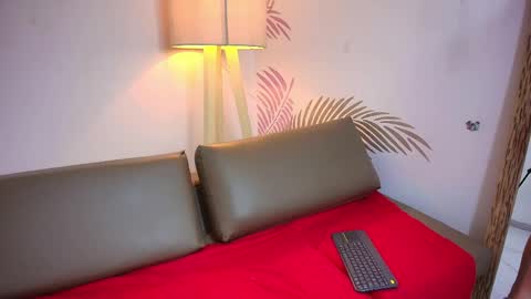 Snapshot of lily_rousee_ chatting on 06-03-26, 12:41 Lily Lauren online show from 06-03-26, 12:41