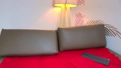 Snapshot of lily_rousee_ chatting on 06-03-26, 02:33 Lily Lauren online show from 06-03-26, 02:33