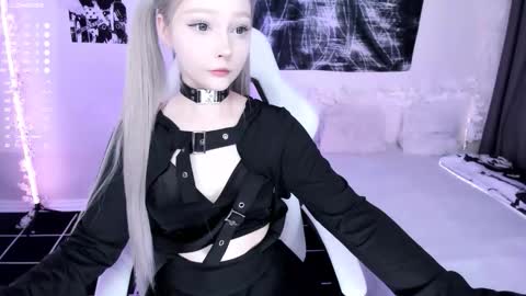 Lily online show from 01-15-26, 12:04